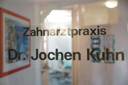 Zahnarztpraxis Dr. Jochen Kuhn